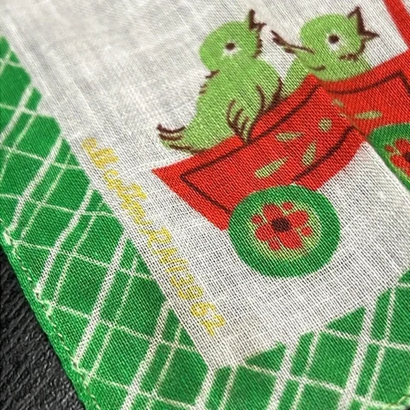 VTG Kitsch Hankie Dog On Roller Skates Wagon Of Chicks Handkerchief Hanky Hankie - Picture 7 of 7